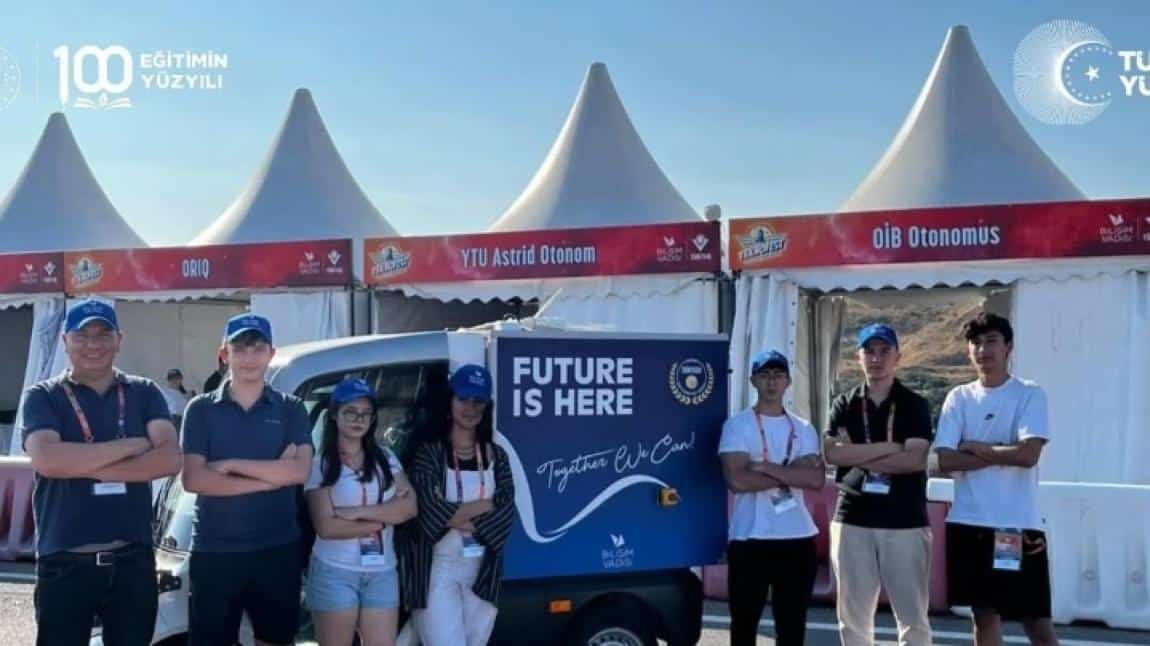 Otomotiv Lisesi  BÜYÜK BAŞARI!! Okulumuzun OTONOM Elektrikli Araç Takımı OiBOTONOMUS, ilk kez katıldığı TEKNOFEST Robotaksi Binek Otonom Araç Yarışması'nda büyük bir başarıya imza attı! 